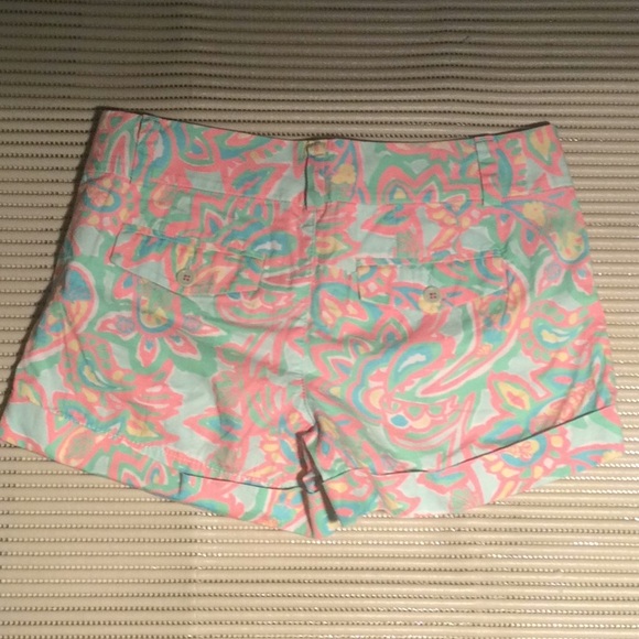 Lilly Pulitzer Barclay shorts size 2 - Picture 2 of 3
